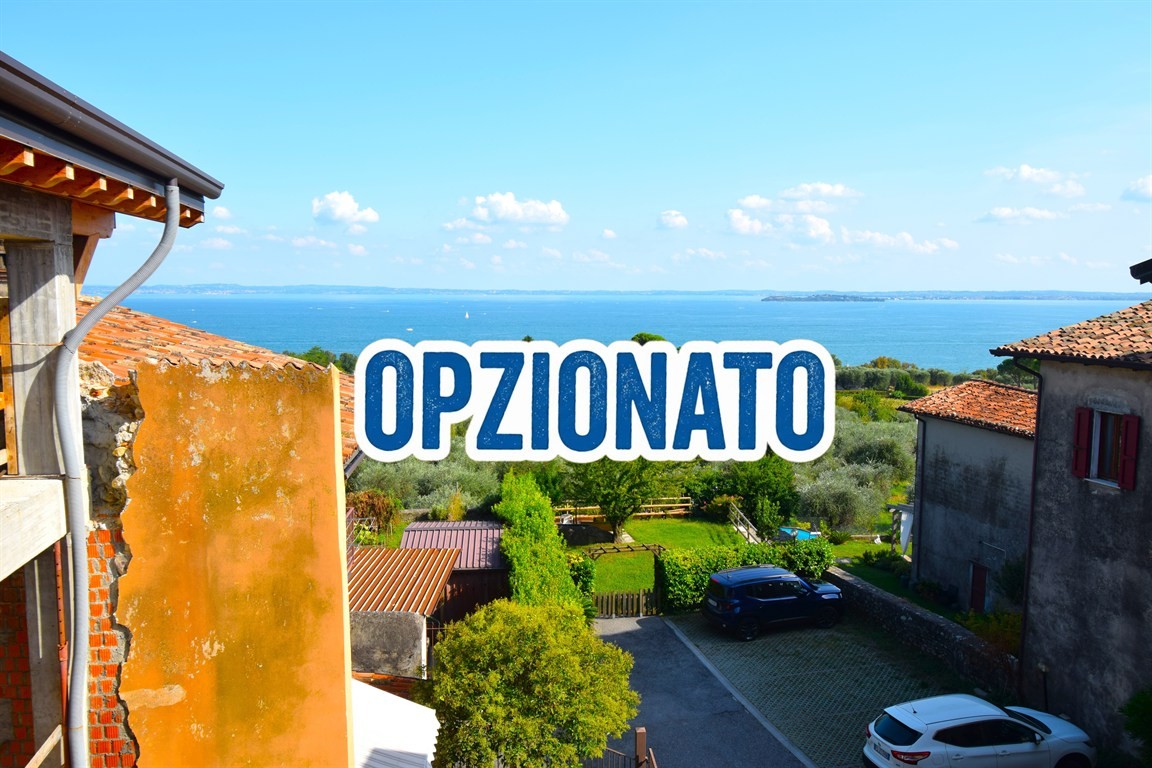 RUSTICO CON MERAVIGLIOSA VISTA LAGO A MANERBA DEL GARDA