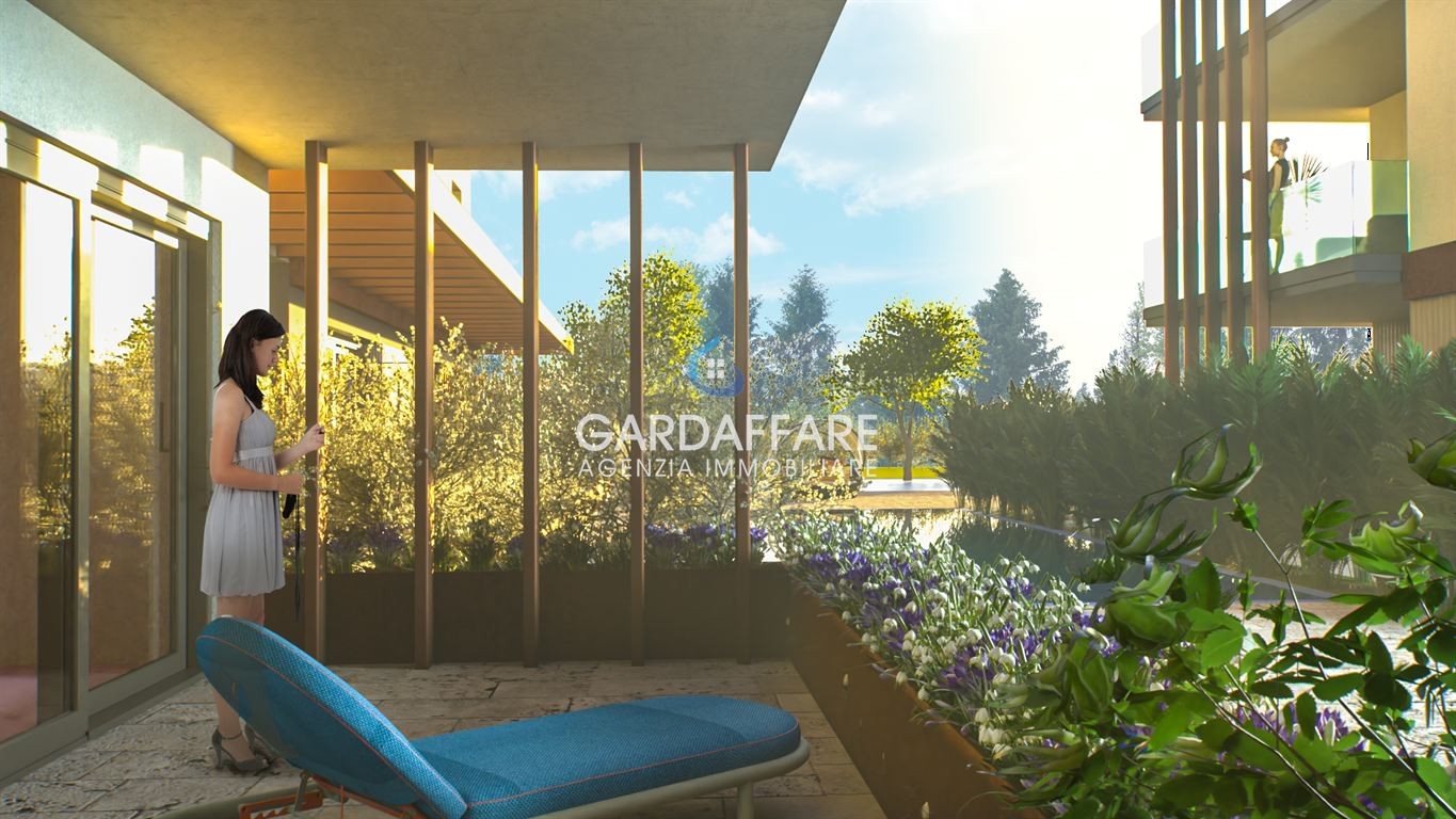 Nuovo Quadrilocale con giardino privato a due passi dal Centro di Desenzano !