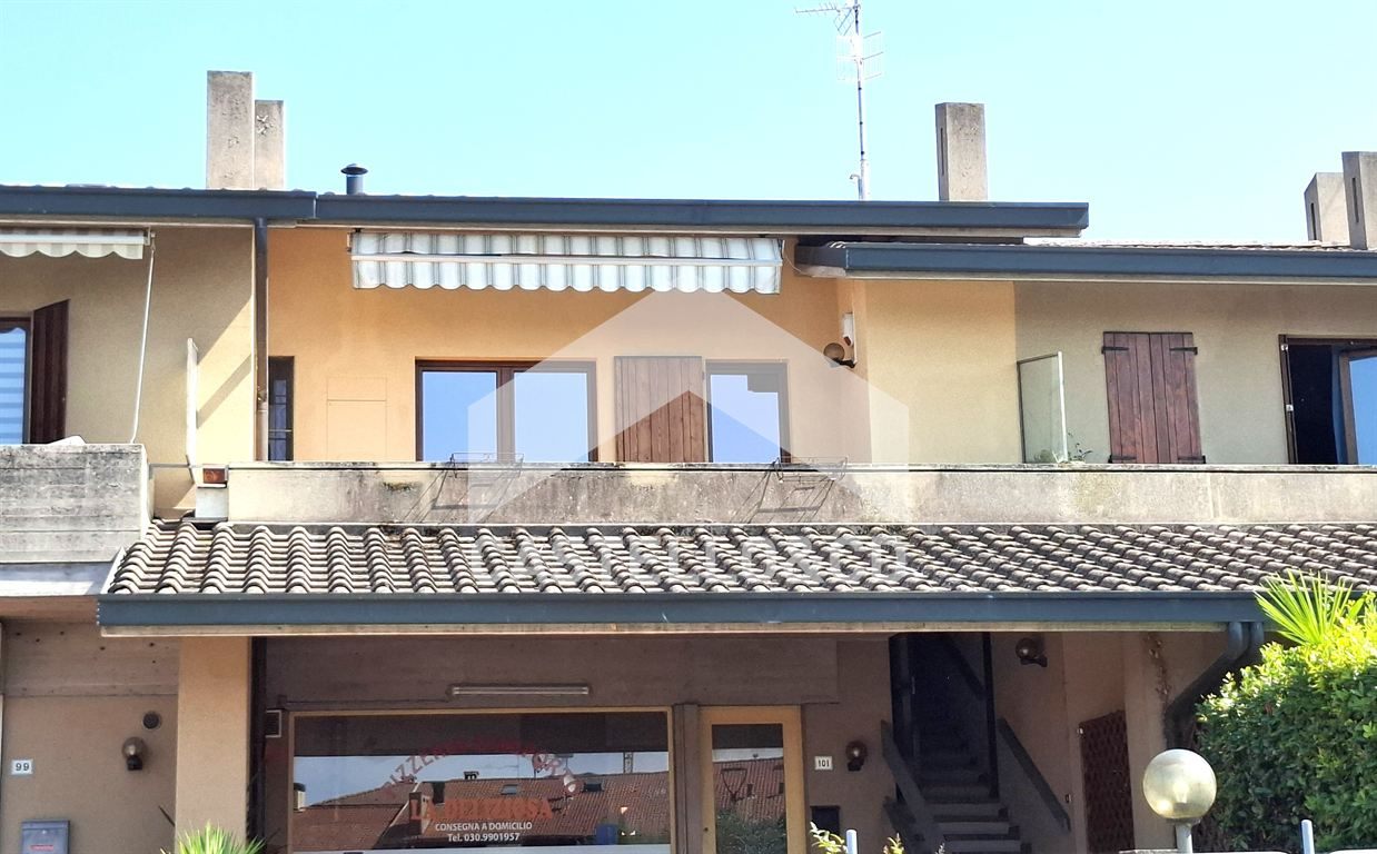 Trilocalino ristrutturato con box doppio
