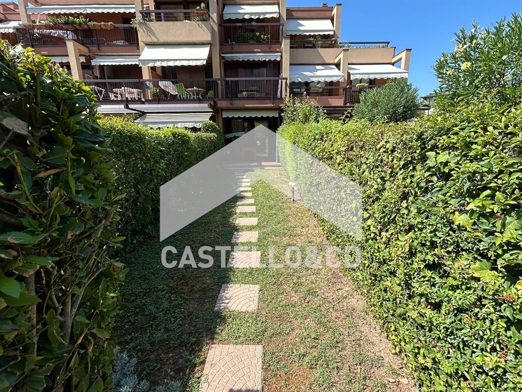 AFFITTO BILOCALE CON GIARDINO