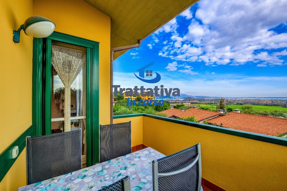 APPARTAMENTO CON VISTA LAGO A 360° A POLPENAZZE DEL GARDA